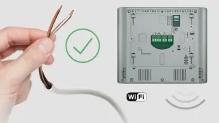 Gotowe przewody do podłączenia urządzenia z Wi-Fi. Zielony znaczek potwierdza prawidłowe przygotowanie.